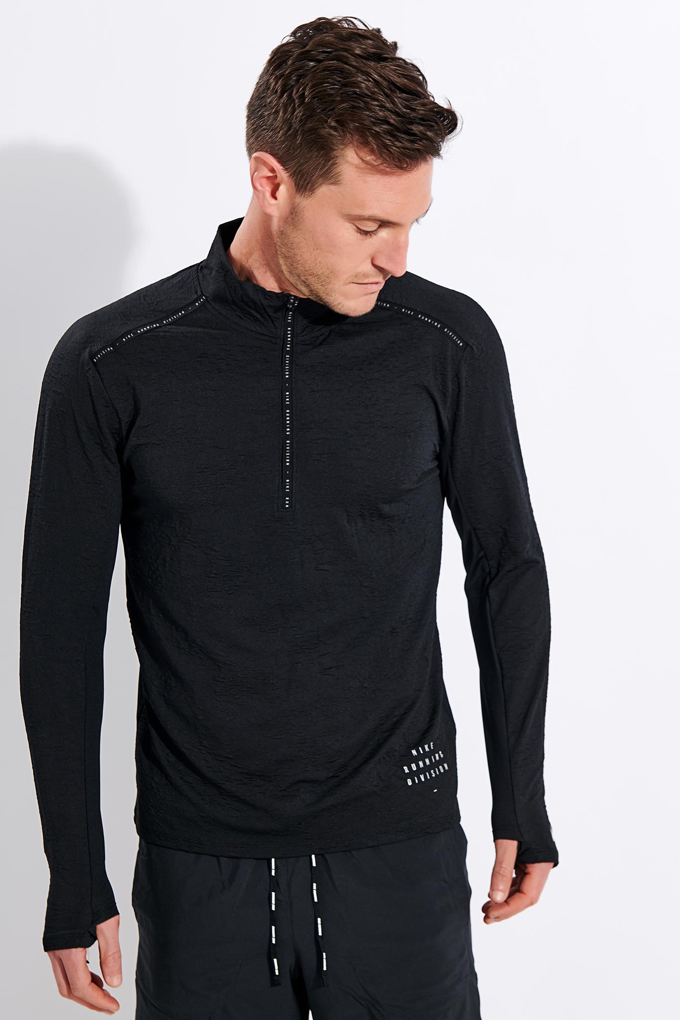 Nike Dri-FIT Element Run Division Top