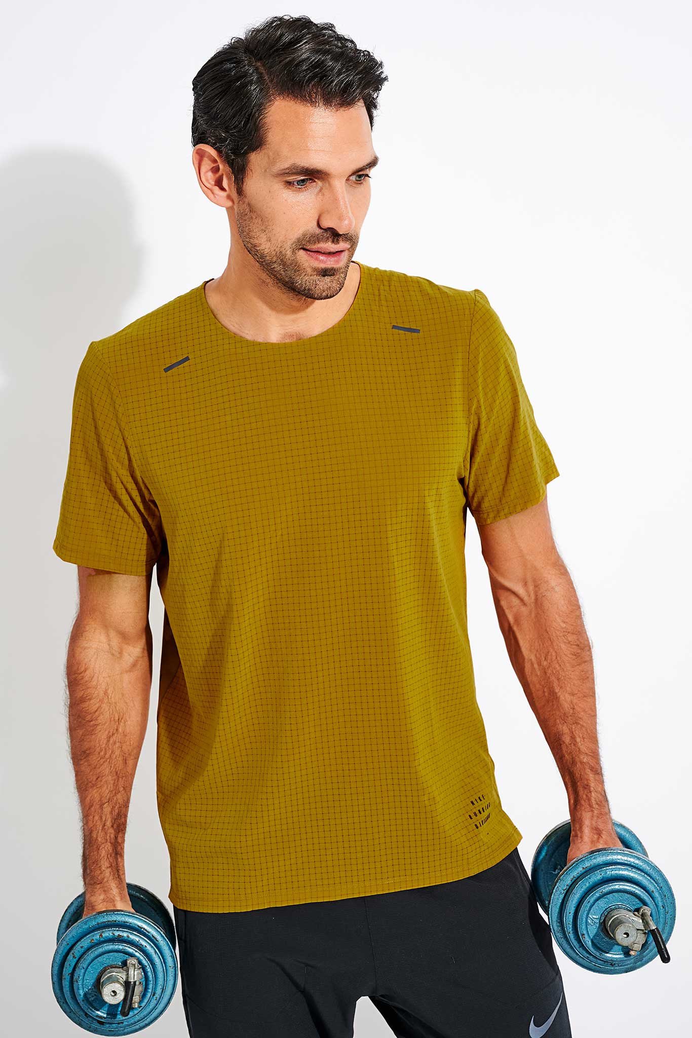 Nike Run Division Adapt Top