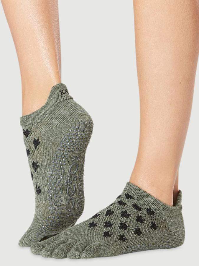 ToeSox Low Rise Full Toe Women's Yoga Socks Spotted